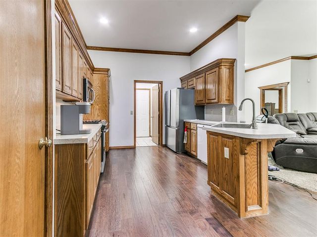 15509 Vicki Drive, Oklahoma City, OK 73170