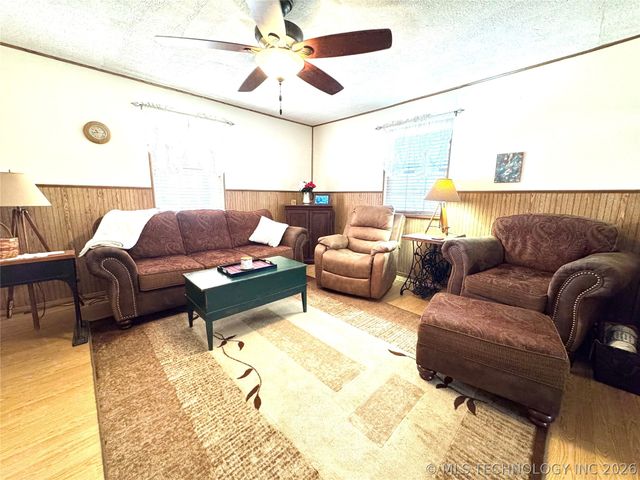 39 Honeydo Lane, Stigler, OK 74462