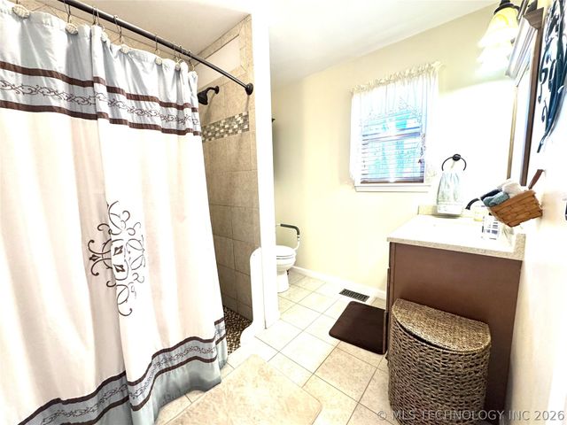 39 Honeydo Lane, Stigler, OK 74462