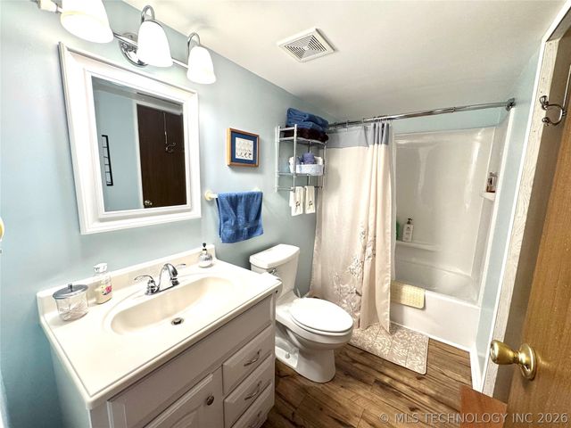 39 Honeydo Lane, Stigler, OK 74462