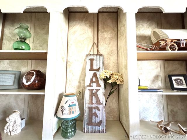 39 Honeydo Lane, Stigler, OK 74462