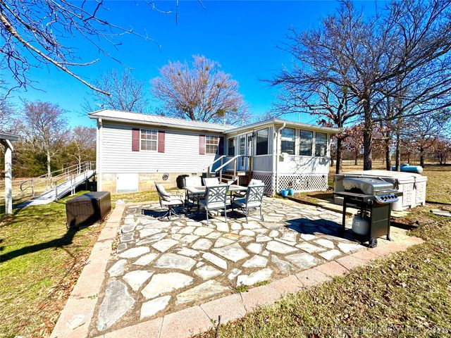 39 Honeydo Lane, Stigler, OK 74462