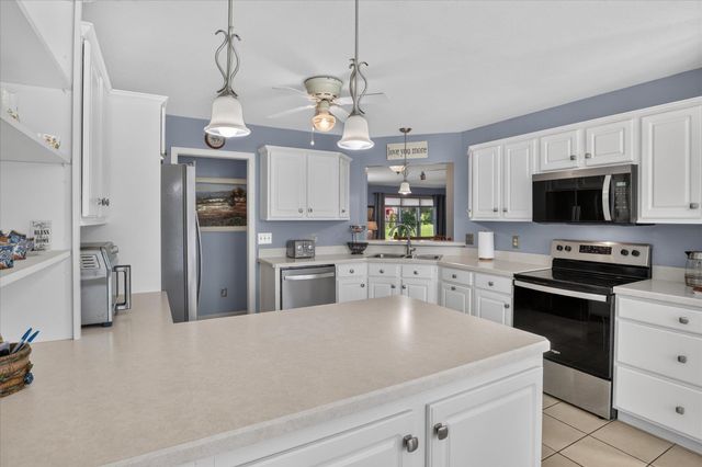 18121 Lisbon Drive, South Bend, IN 46637