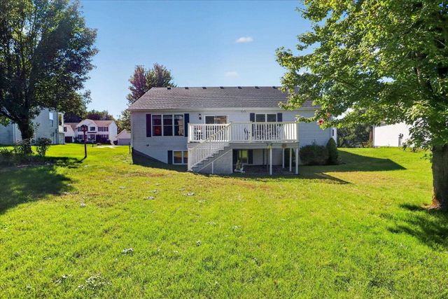 18121 Lisbon Drive, South Bend, IN 46637