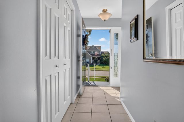18121 Lisbon Drive, South Bend, IN 46637