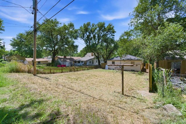 636 S Rutan Ave, Wichita, KS 67218
