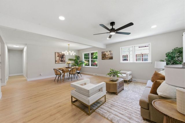 636 S Rutan Ave, Wichita, KS 67218