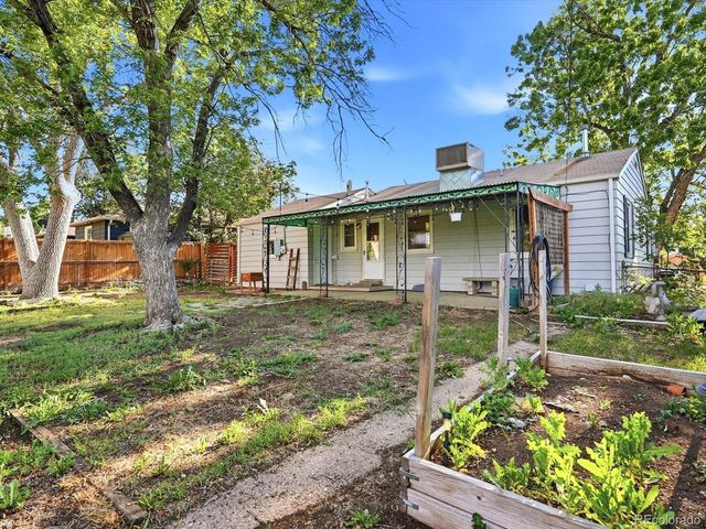 2712 S Hazel Ct, Denver, CO 80236
