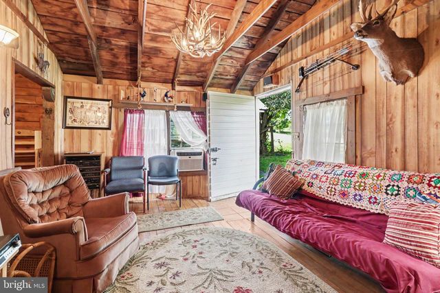 290 OLD STATE RD, Gardners, PA 17324