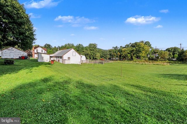290 OLD STATE RD, Gardners, PA 17324