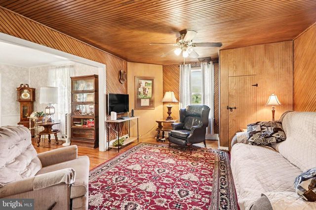 290 OLD STATE RD, Gardners, PA 17324