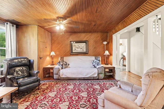 290 OLD STATE RD, Gardners, PA 17324