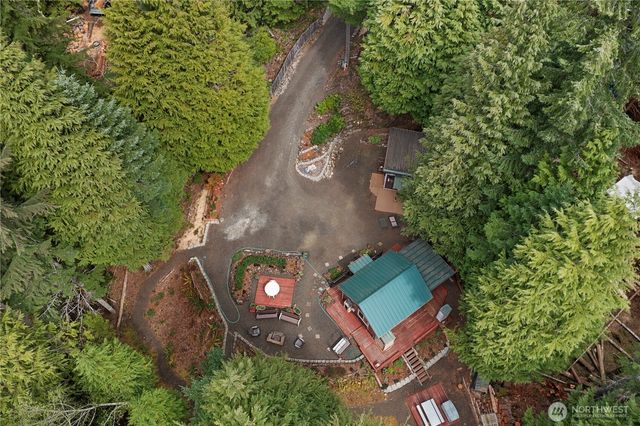 30 N Deer Court, Hoodsport, WA 98548