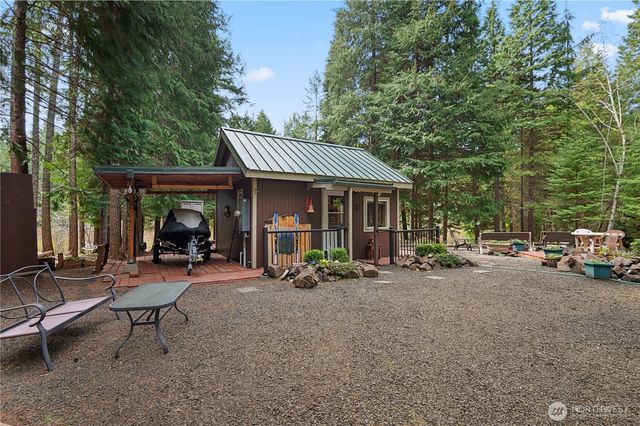 30 N Deer Court, Hoodsport, WA 98548