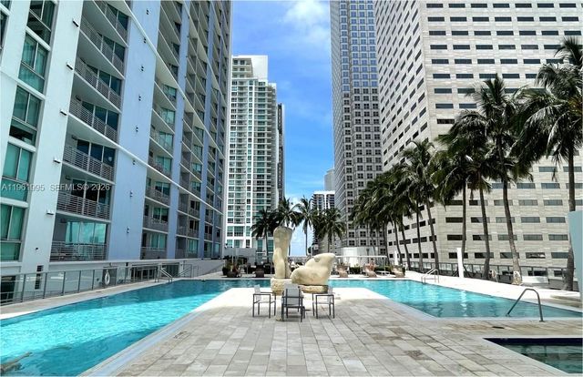 335 S Biscayne Blvd 2212, Miami, FL 33131