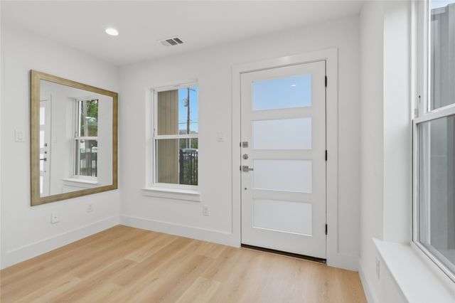 4315 San Jacinto Street 101, Dallas, TX 75204