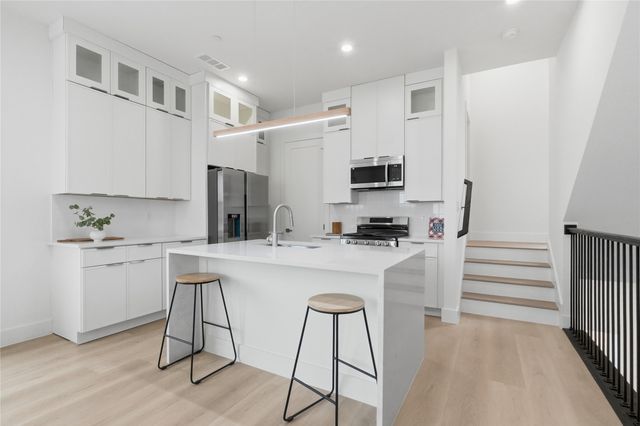 4315 San Jacinto Street 101, Dallas, TX 75204