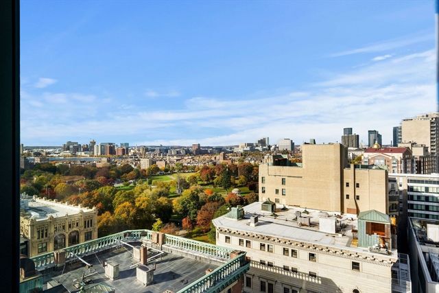 55 Lagrange St 1805, Boston, MA 02116