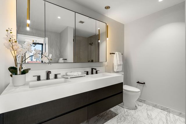 55 Lagrange St 1805, Boston, MA 02116