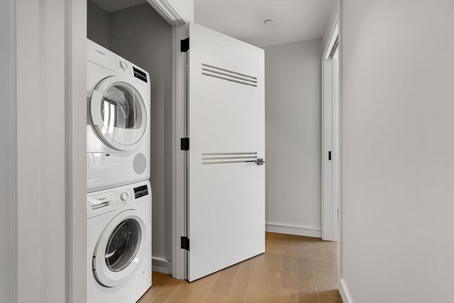 55 Lagrange St 1805, Boston, MA 02116