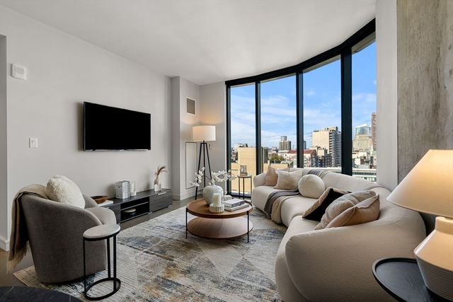 55 Lagrange St 1805, Boston, MA 02116