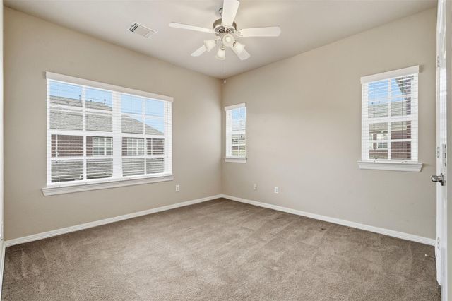 39 Islewood Boulevard E, The Woodlands, TX 77380