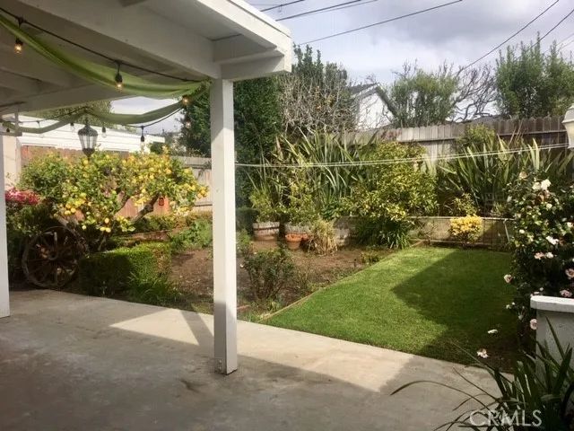 8340 Chase, Los Angeles, CA 90045