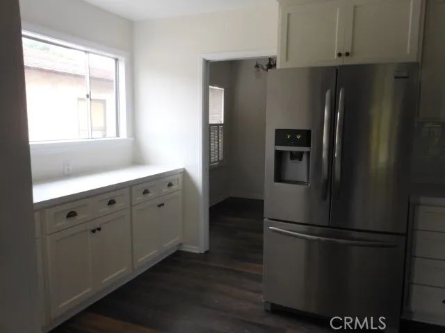 8340 Chase, Los Angeles, CA 90045
