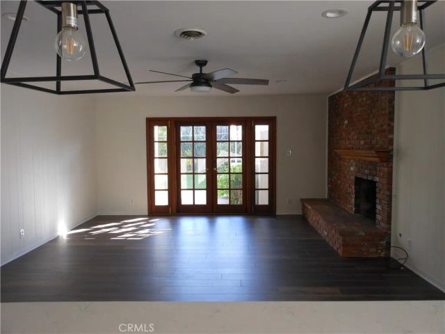 8340 Chase, Los Angeles, CA 90045