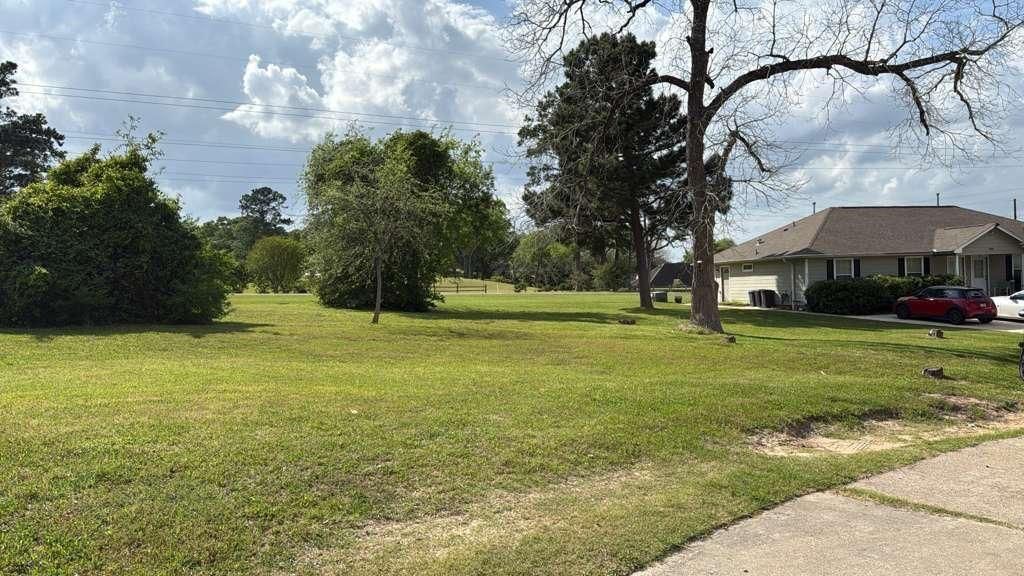 1403 E April Villas, Conroe, TX 77356