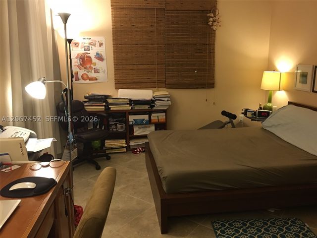 2600 S University Dr 221, Davie, FL 33328