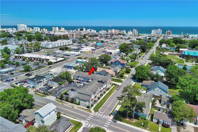 624 Foster LN, Virginia Beach, VA 23451