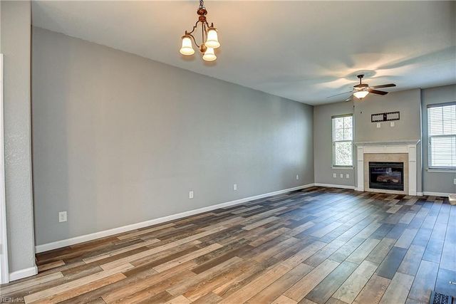 624 Foster LN, Virginia Beach, VA 23451