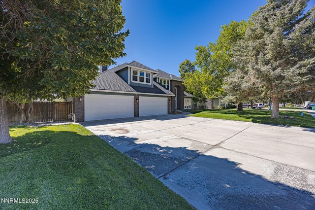 111 Augusta Court, Dayton, NV 89403