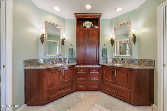 111 Augusta Court, Dayton, NV 89403