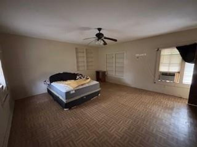 9085 Main Street, Batson, TX 77519