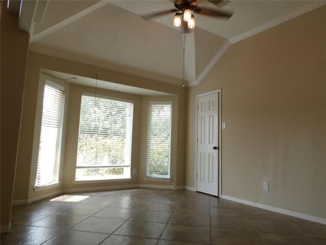 1902 S Carlsbad Lane, Deer Park, TX 77536
