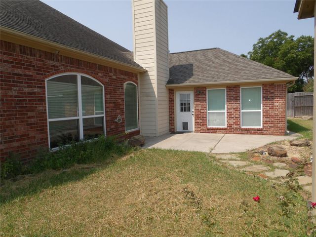 1902 S Carlsbad Lane, Deer Park, TX 77536