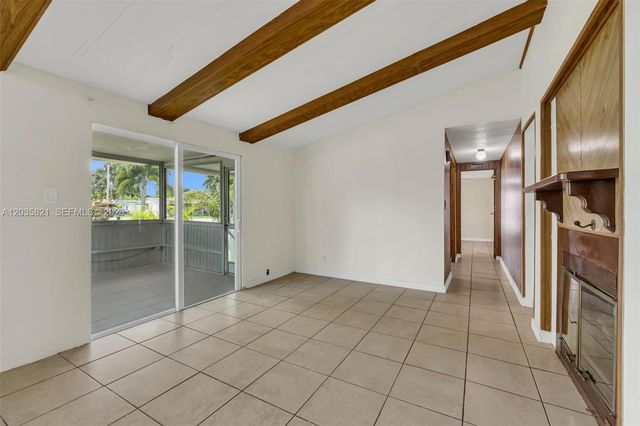 710 NW 217th Way, Pembroke Pines, FL 33029