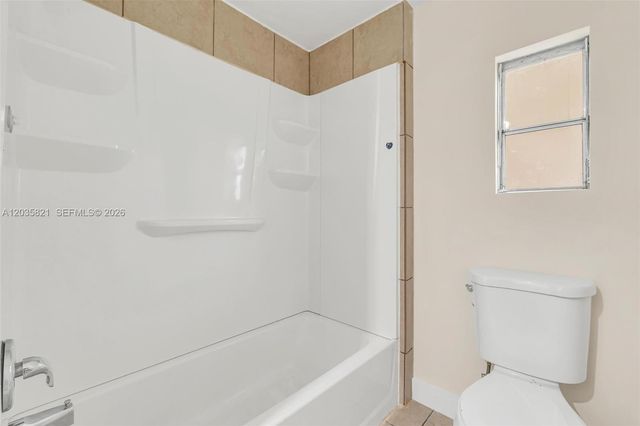 710 NW 217th Way, Pembroke Pines, FL 33029