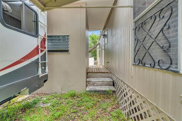 710 NW 217th Way, Pembroke Pines, FL 33029