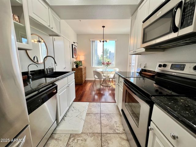 3633 N 3RD Avenue 2051, Phoenix, AZ 85013