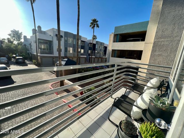 3633 N 3RD Avenue 2051, Phoenix, AZ 85013