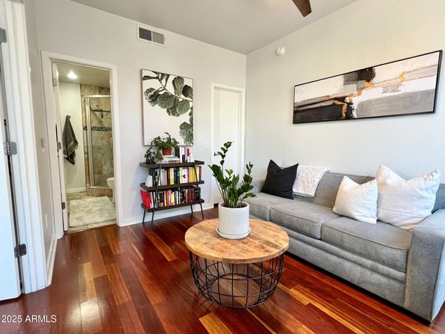 3633 N 3RD Avenue 2051, Phoenix, AZ 85013