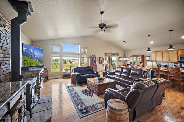 16565 Fletcherville Lane, Peyton, CO 80831