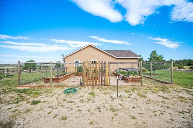 16565 Fletcherville Lane, Peyton, CO 80831