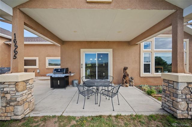 16565 Fletcherville Lane, Peyton, CO 80831