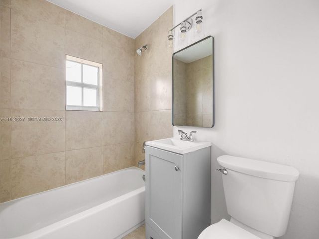 4017 SW 24th St, West Park, FL 33023