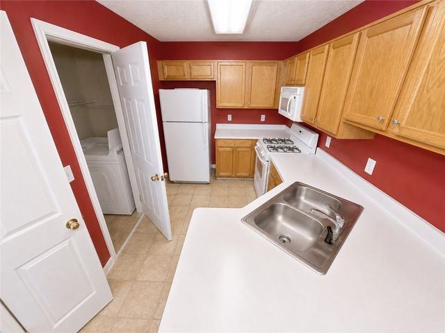 1077 Britley Park Lane, Woodstock, GA 30189