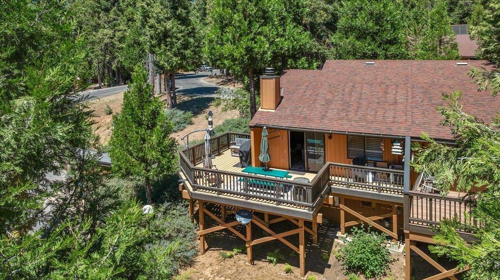 Image 2 of property listing at 40814 Mill Run Lane, Shaver Lake, CA 93664